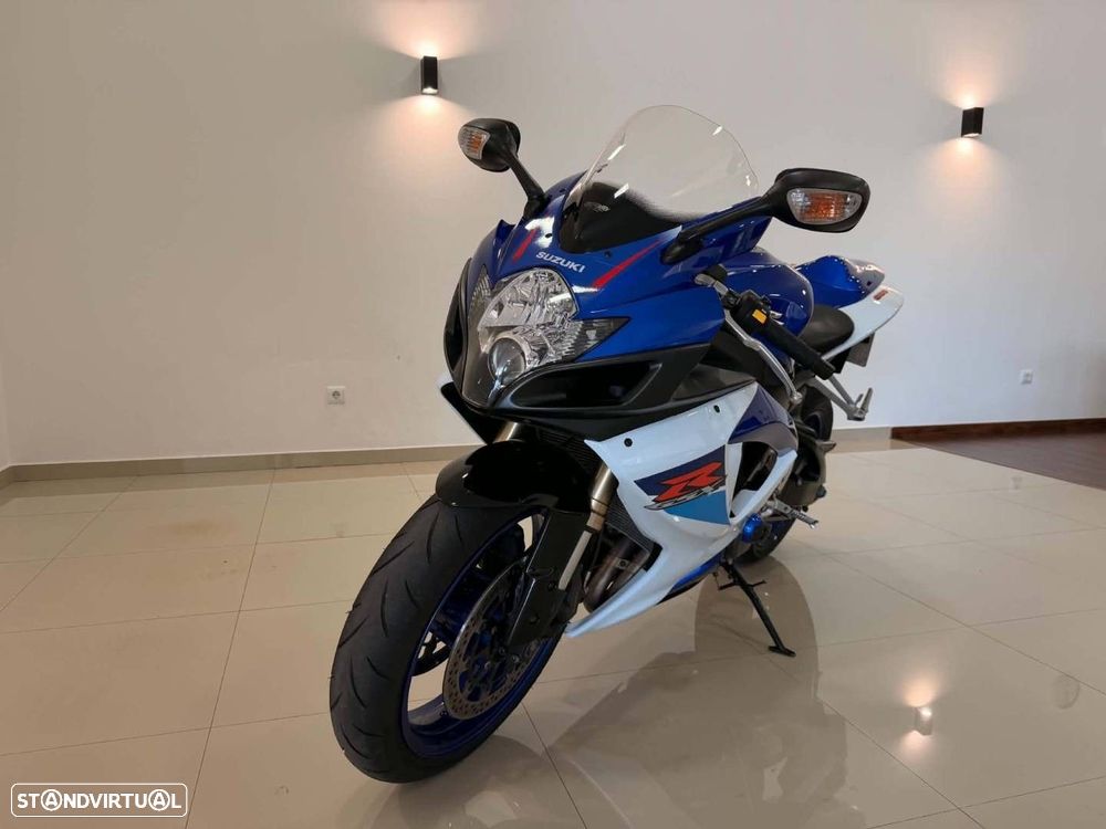 Suzuki GSX-R 600 - 1