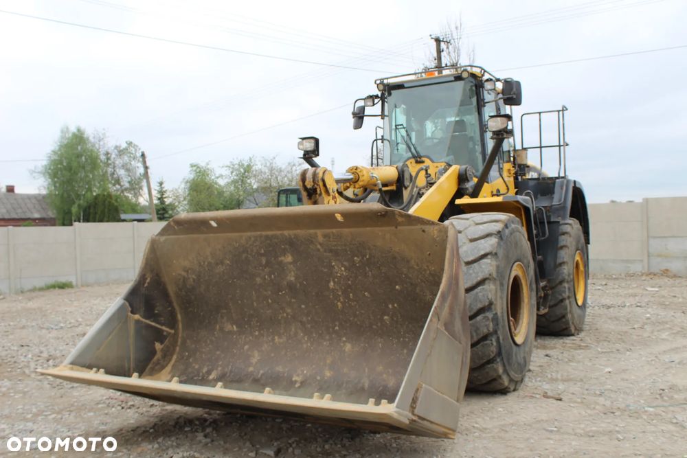 Komatsu WA 470-7 z Niemiec - 2