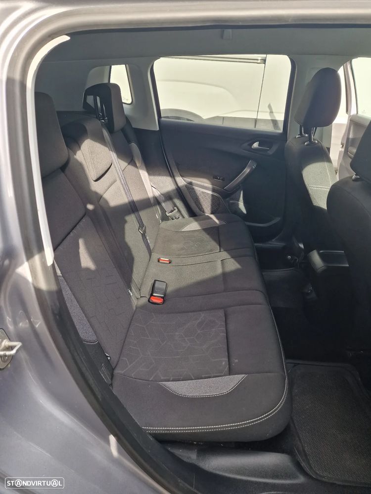 Peugeot 2008 1.6 BlueHDi Style - 5