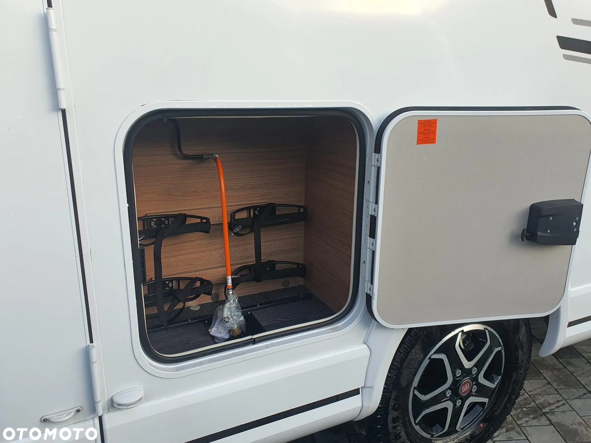 KNAUS LIVE I 650 MEG - 9