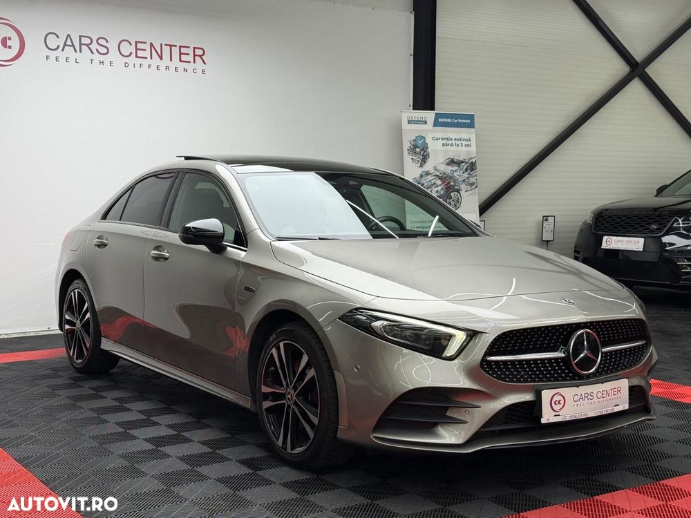 Mercedes-Benz A 250 e Sedan 8G-DCT AMG Line - 1
