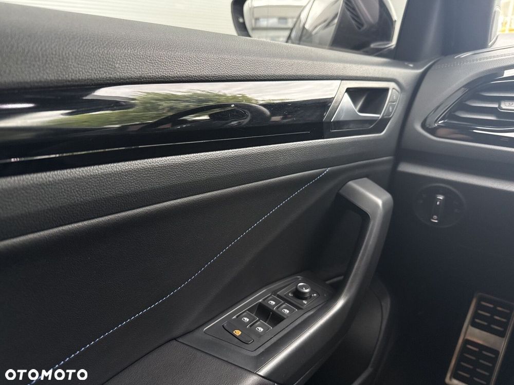 Volkswagen T-Roc 2.0 TSI 4Motion R DSG - 25