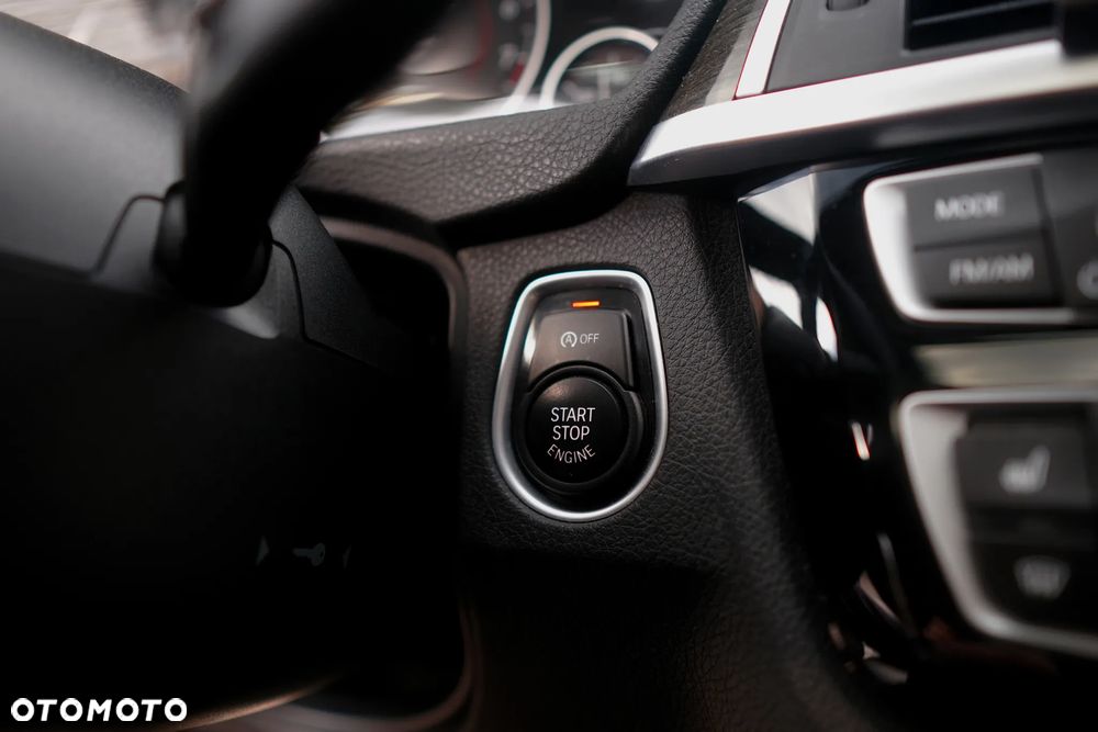 BMW Seria 4 - 32