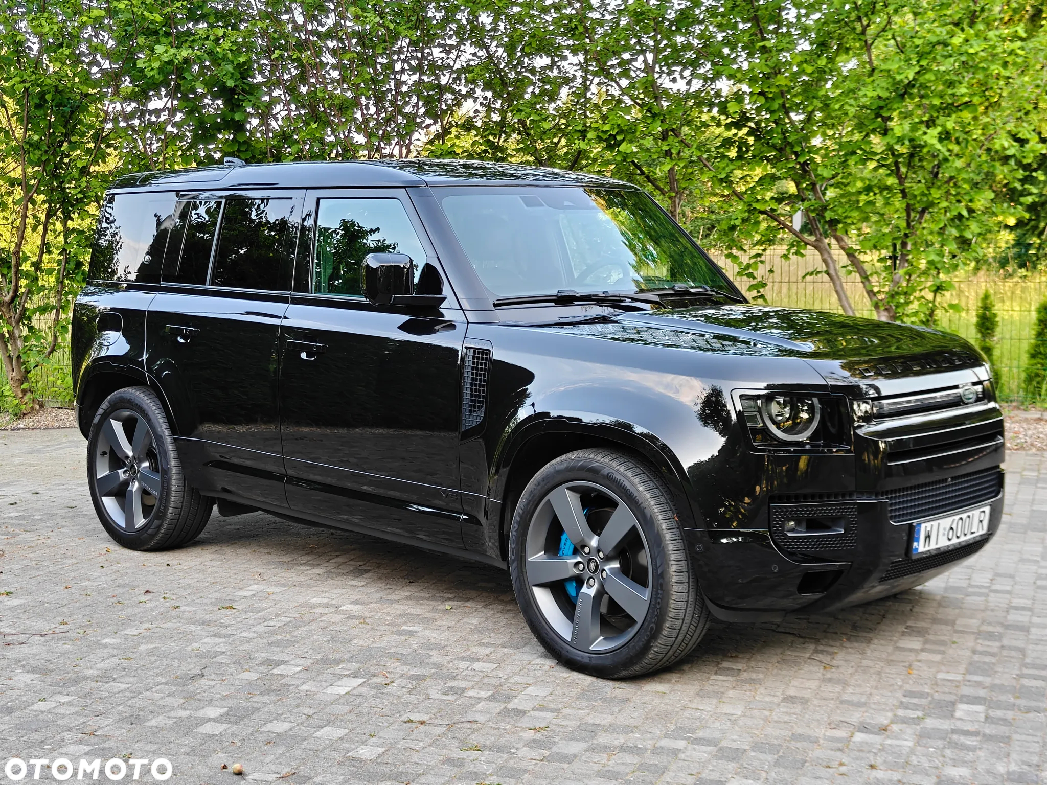 Land Rover Defender 110 5.0 P525 V8 Carpathian Edition - 9