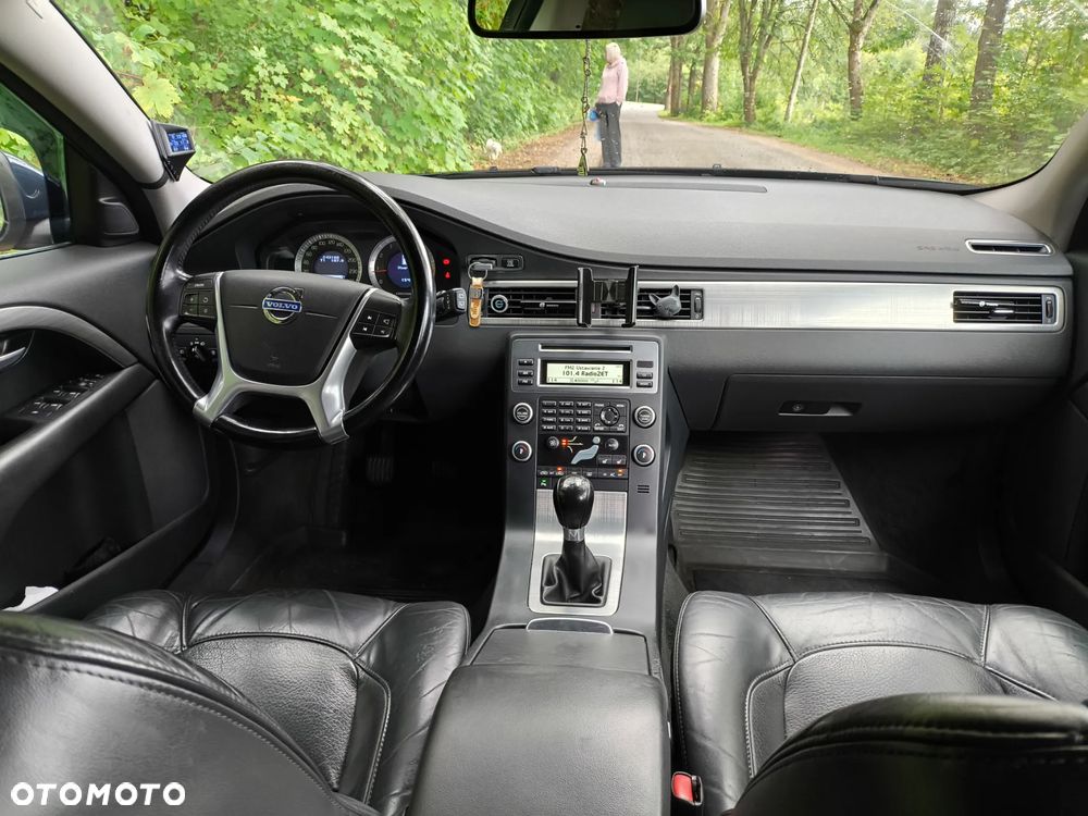 Volvo V70 2.0 - 10