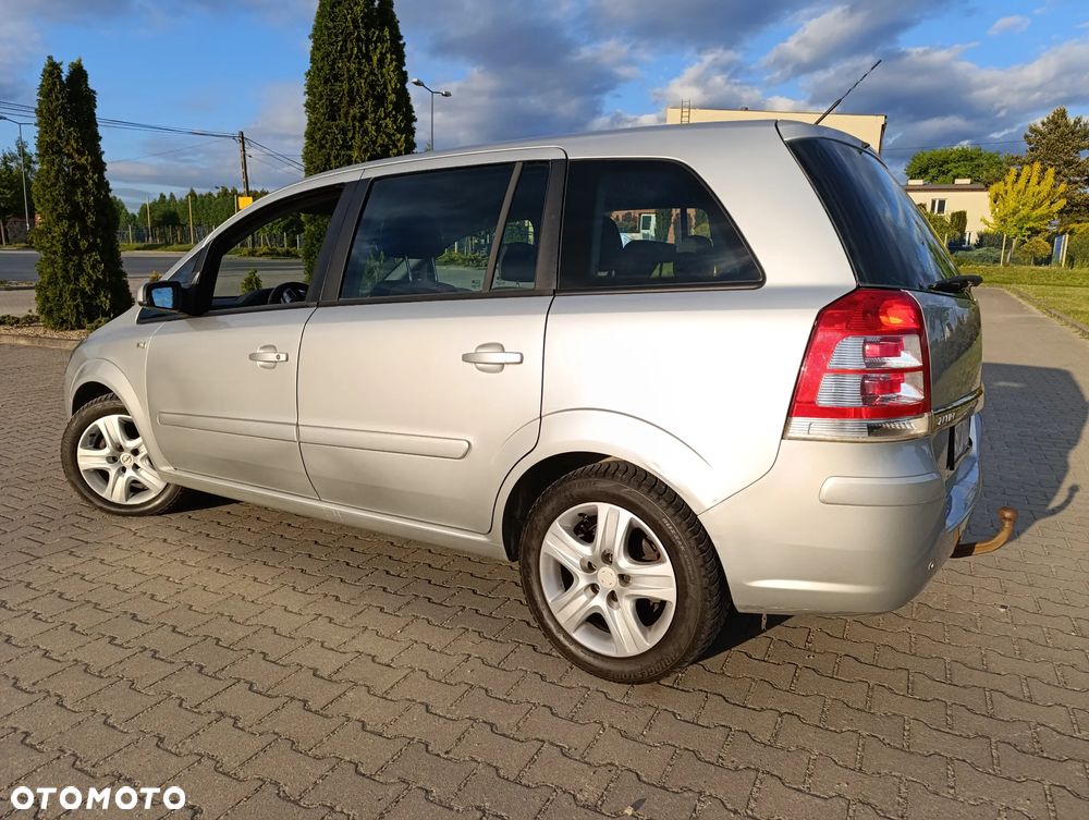 Opel Zafira 1.6 Active - 15