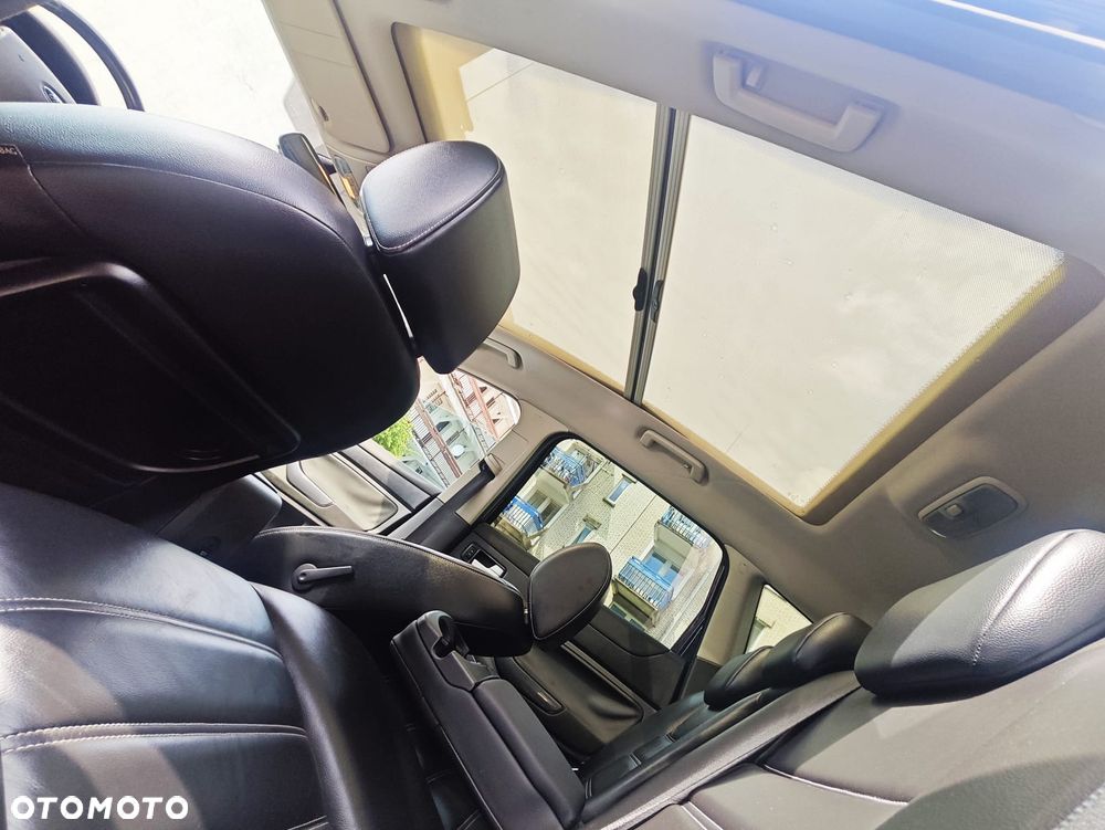 Ford Kuga 2.0 TDCi 4x4 Titanium - 33