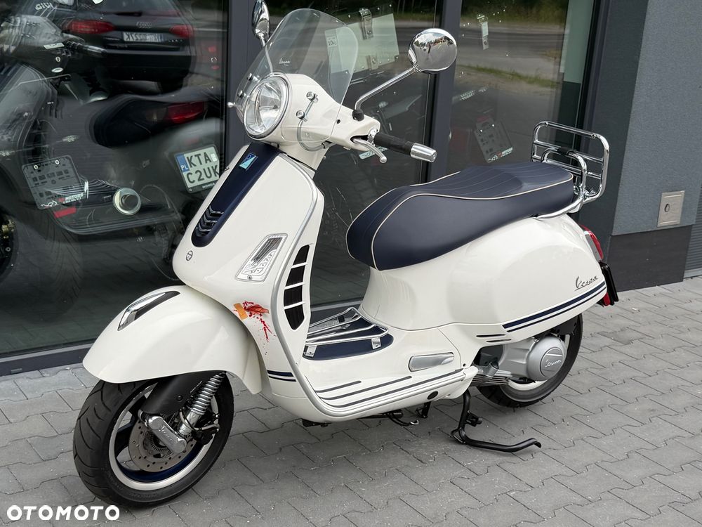 Vespa GTS - 23