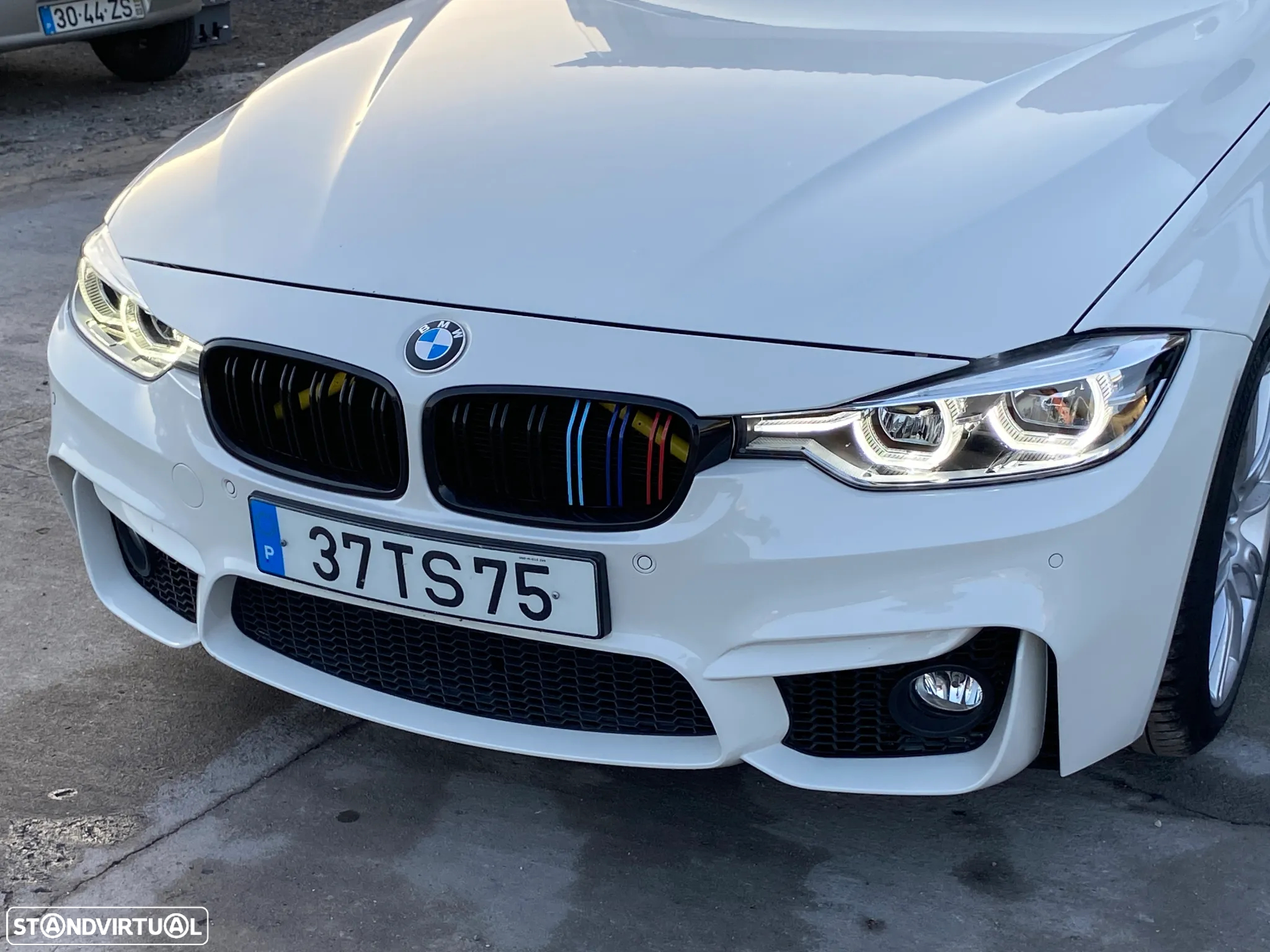 BMW 320 d Touring xDrive Pack M Auto - 54