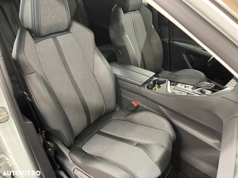 Peugeot 5008 1.5L BlueHDI EAT8 S&S Allure - 10