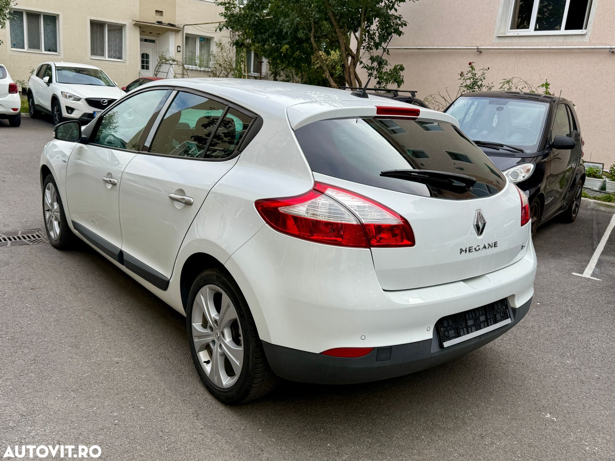 Renault Megane TCe 130 BOSE Edition - 3