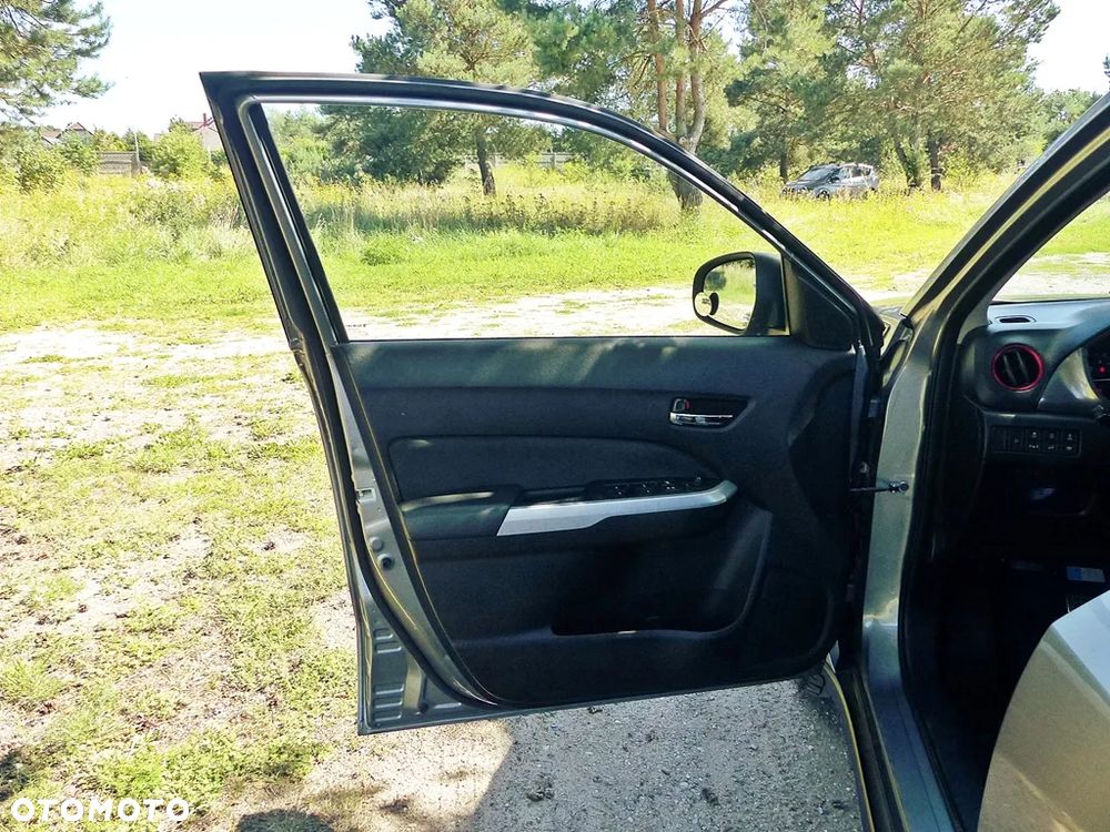 Suzuki Vitara 1.4 Boosterjet XLED Sun 4WD - 17