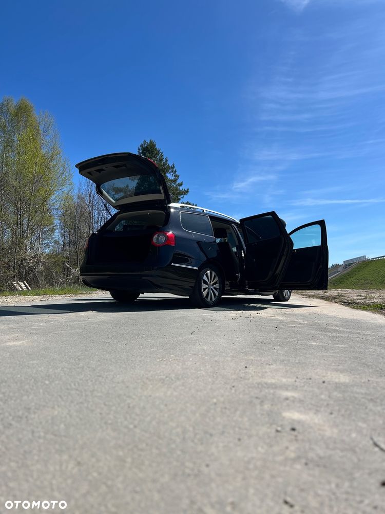 Volkswagen Passat 1.6 TDI DPF BlueMotion Technology Comfortline - 5