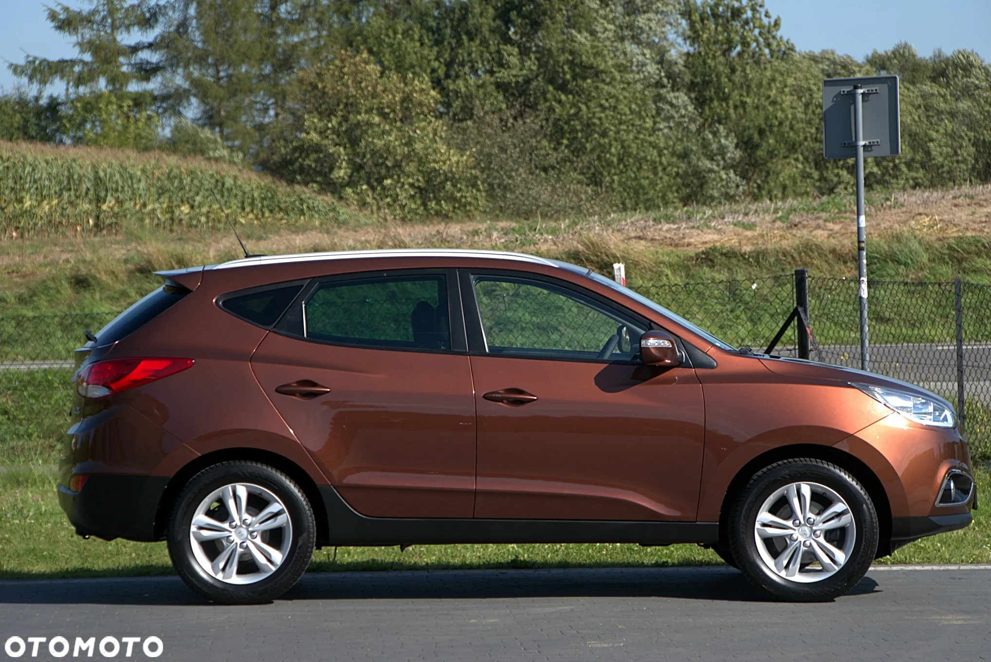 Hyundai ix35 1.6 2WD Fifa World Cup Edition - 8