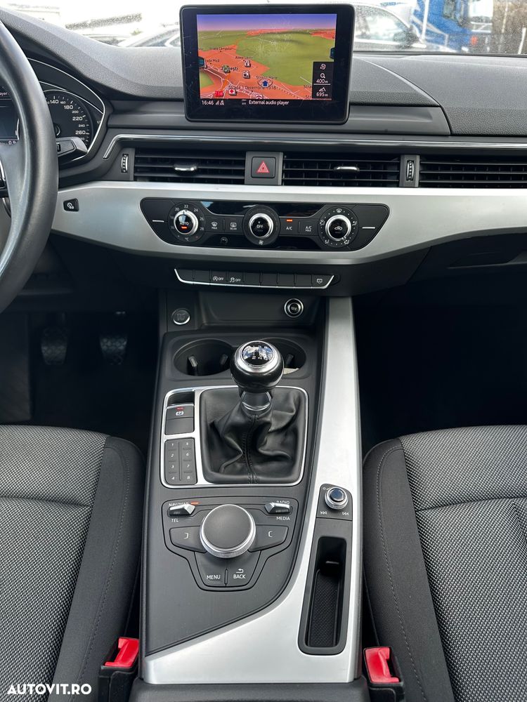 Audi A4 2.0 TDI Sport - 29