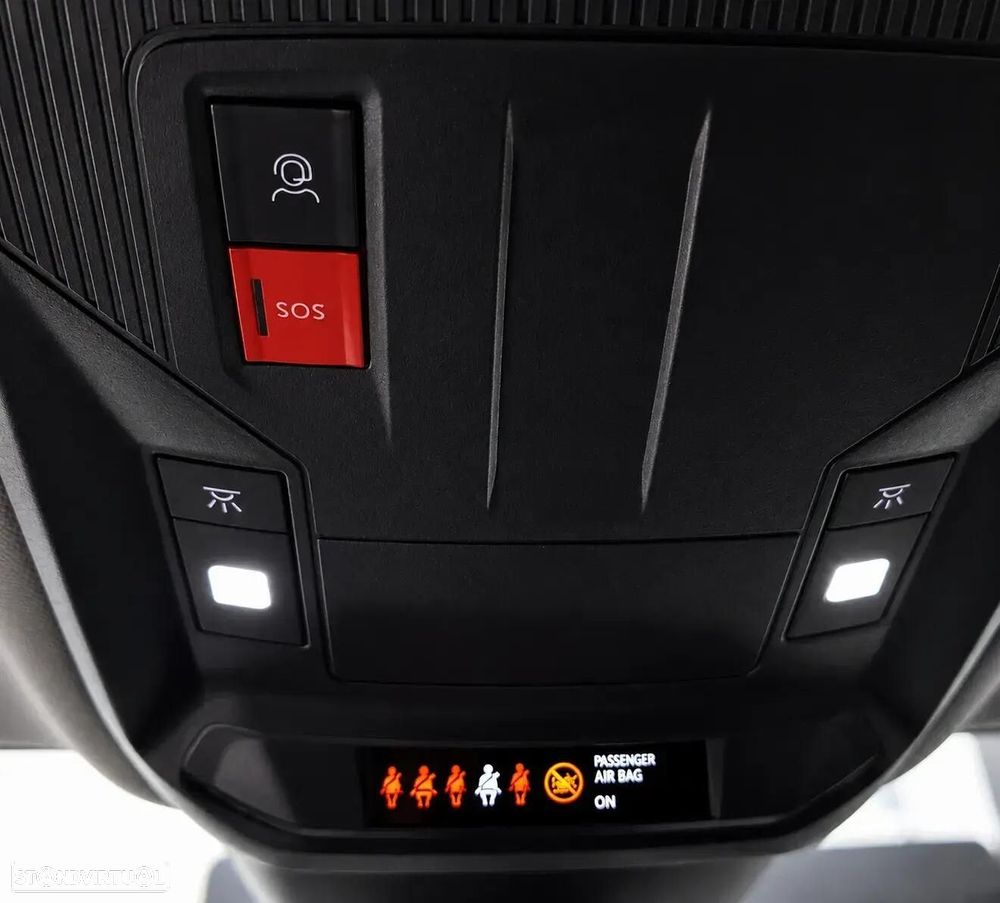 Peugeot 308 1.2 Hybrid Allure e-DCS6 - 15