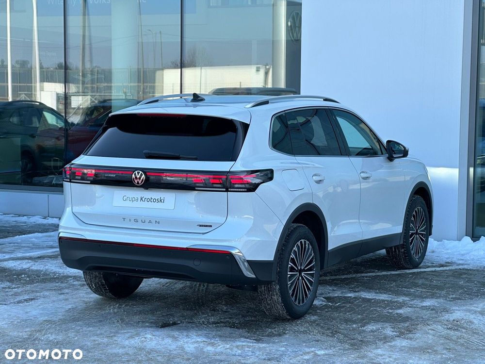 Volkswagen Tiguan - 6