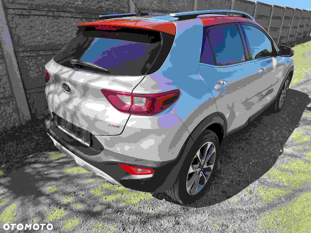 Kia Stonic 1.0 T-GDI 120 Platinum Edition - 3