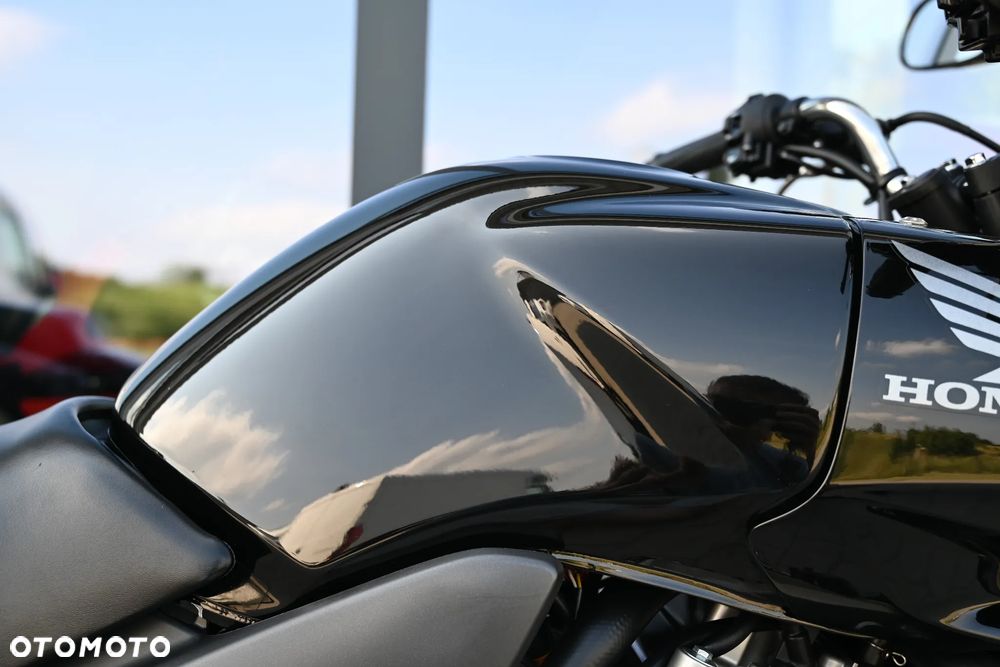 Honda CBF - 21