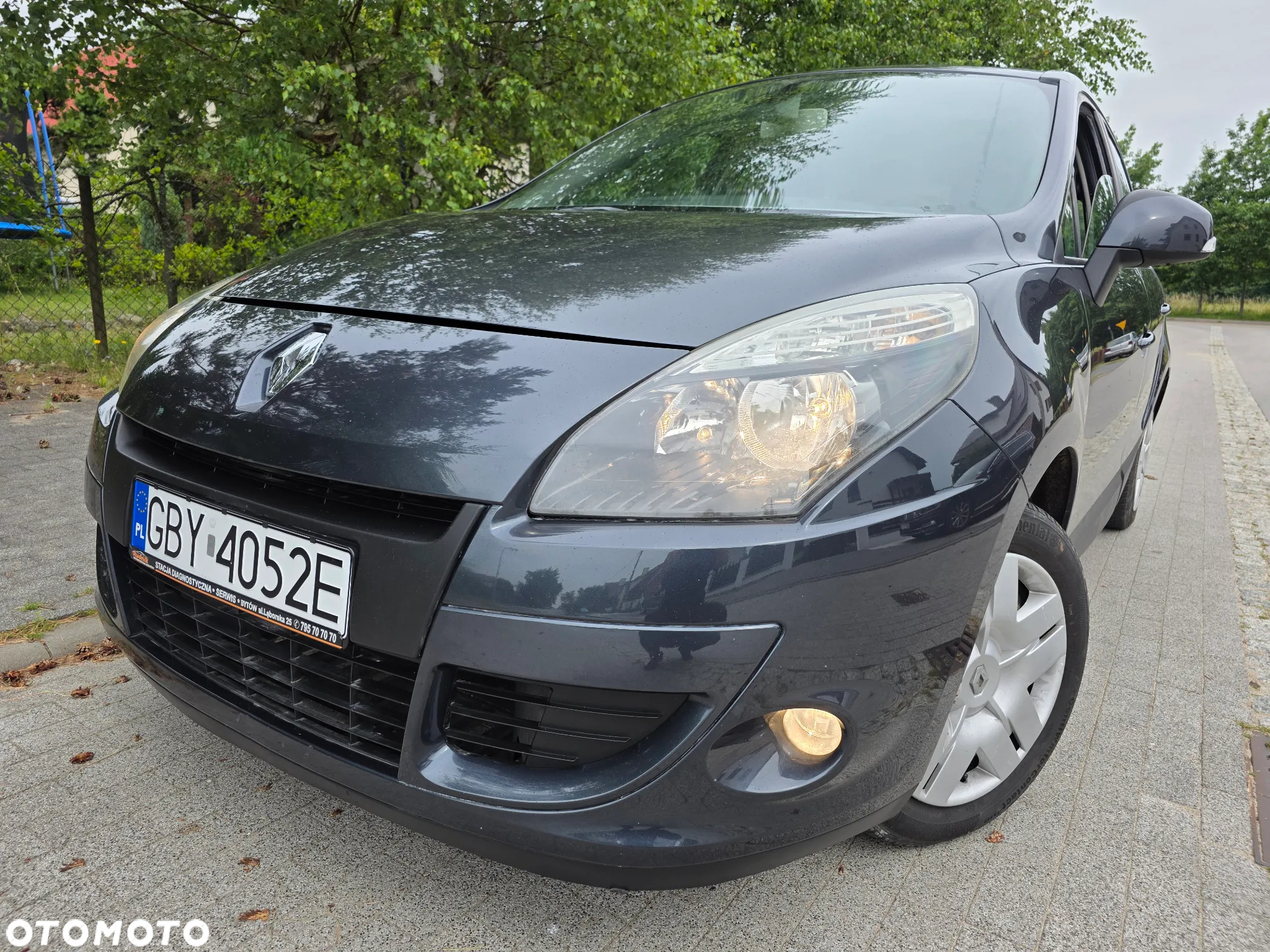 Renault Scenic 1.6 16V TomTom Edition - 4