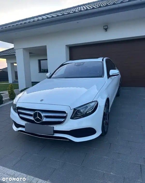 Mercedes-Benz Klasa E 220 d 4-Matic 9G-TRONIC - 1