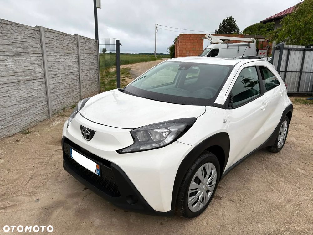 Toyota Aygo X Limited - 37