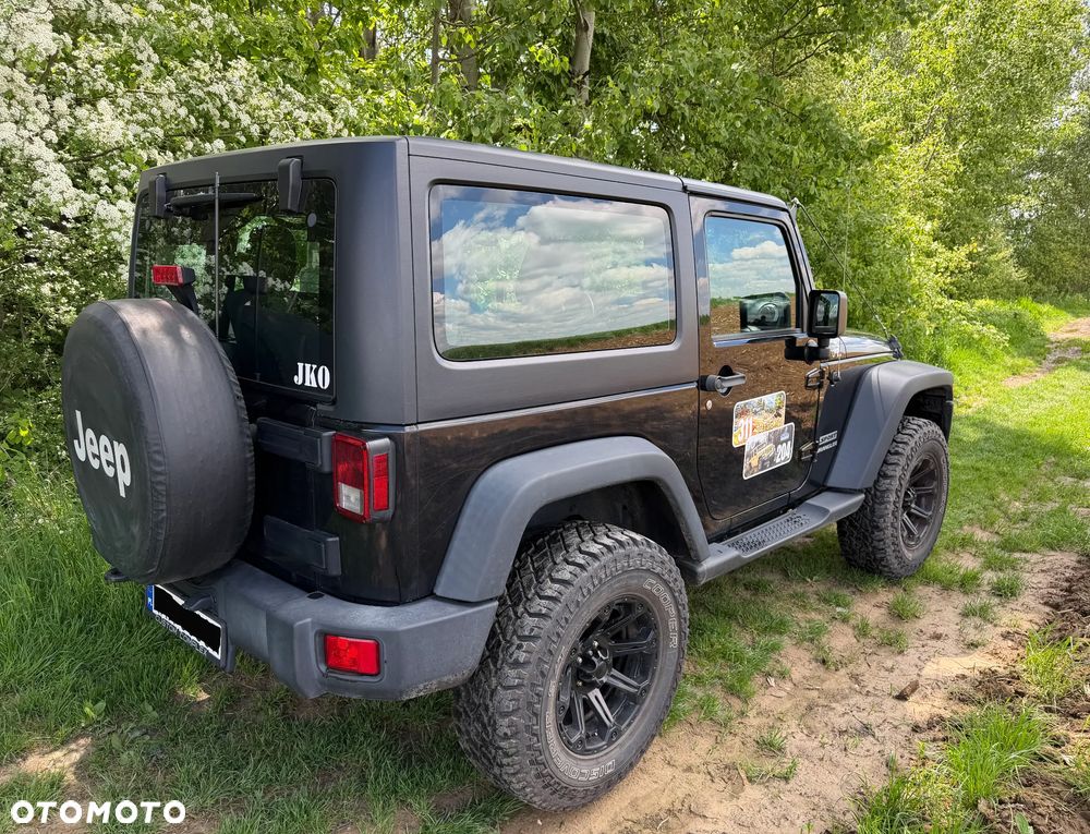 Jeep Wrangler - 4