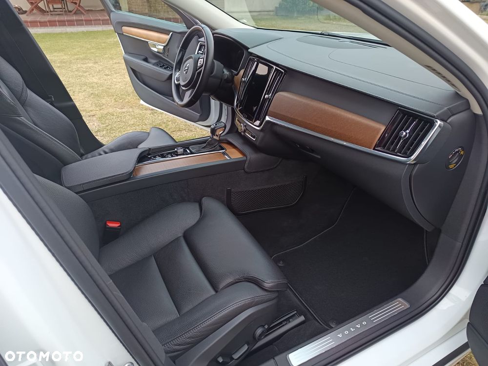 Volvo S90 D4 Inscription - 24