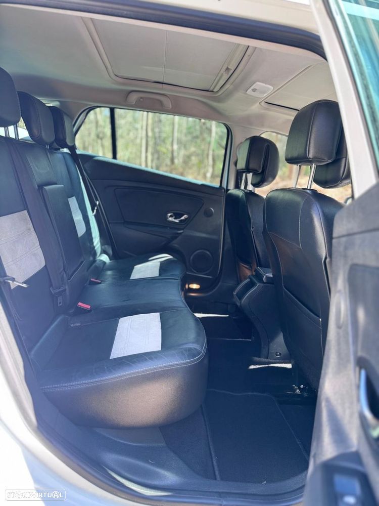 Renault Mégane Sport Tourer 1.5 dCi Bose Edition - 11