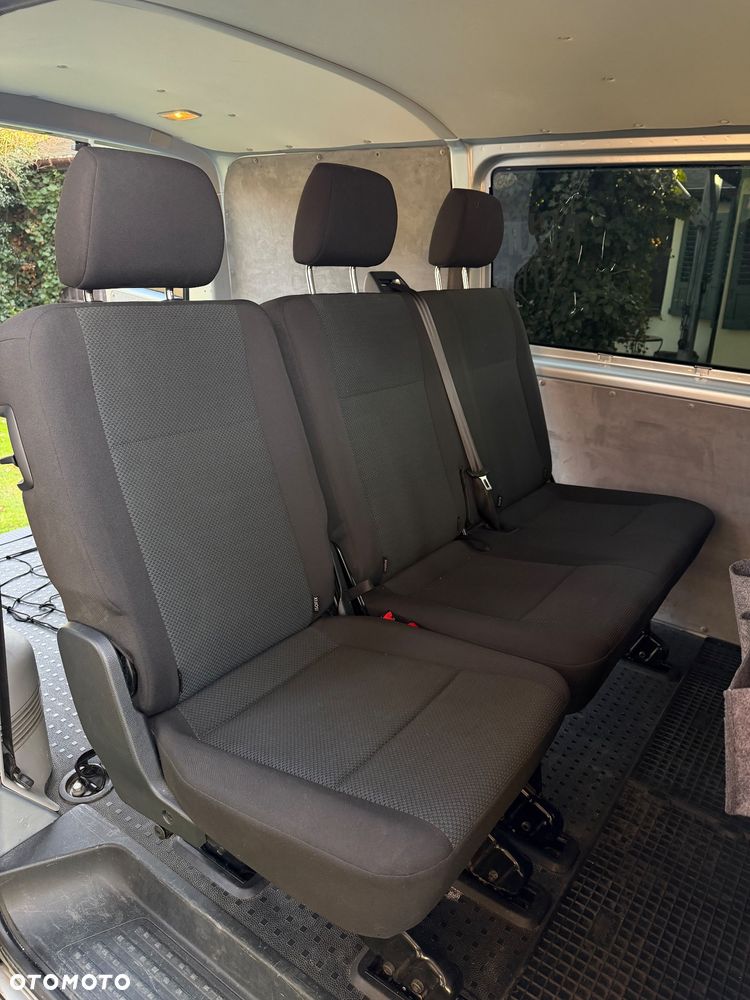 Volkswagen Transporter - 18