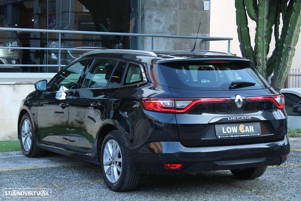 Renault Mégane Sport Tourer ENERGY dCi 110 EDC BUSINESS - 10