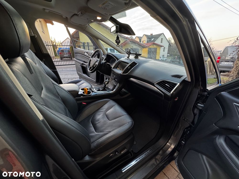 Ford S-Max 2.0 TDCi Titanium PowerShift - 15