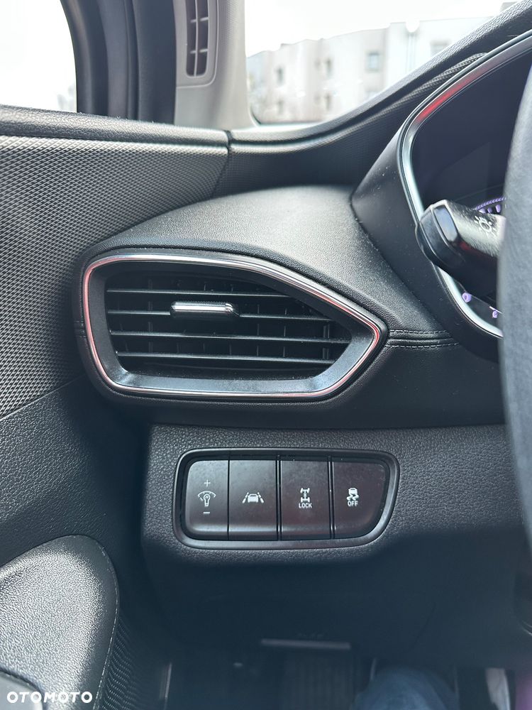 Hyundai Santa Fe - 14