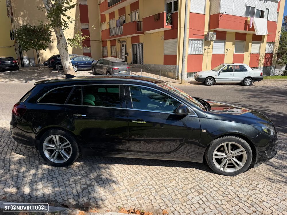 Opel Insignia Sports Tourer - 3