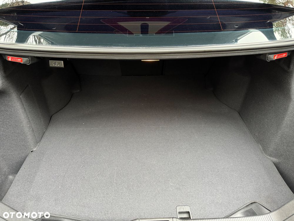 Mercedes-Benz Klasa C 32 AMG - 18