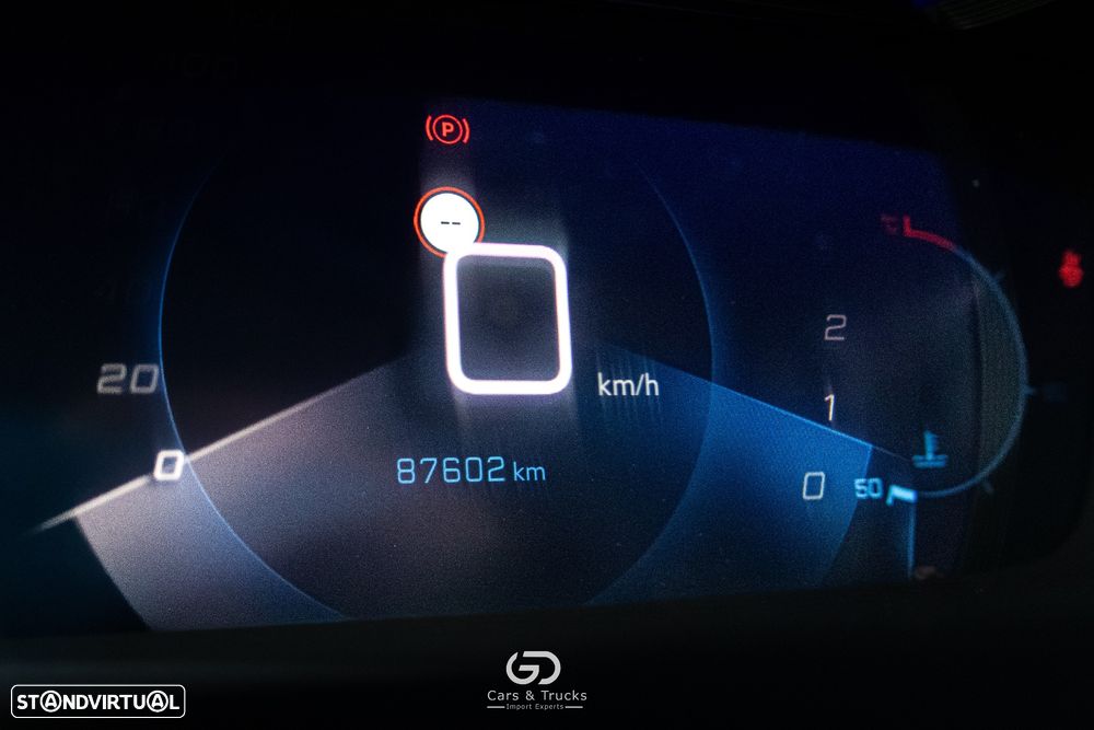 Peugeot 208 BlueHDi 100 Allure Pack - 31