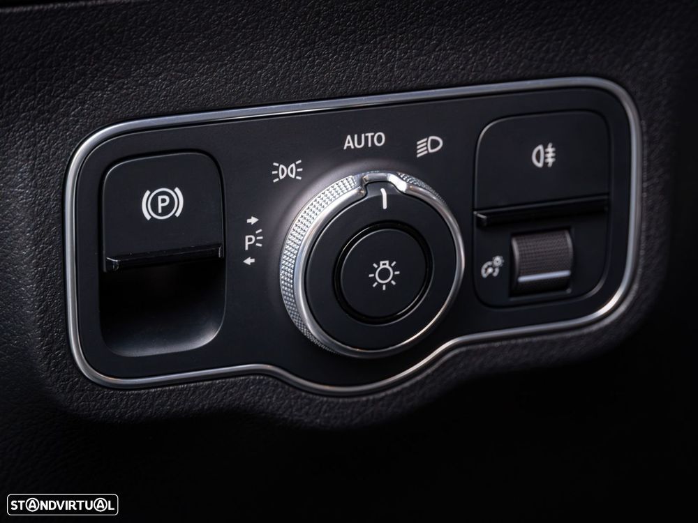 Mercedes-Benz GLA 250 e AMG Line - 11