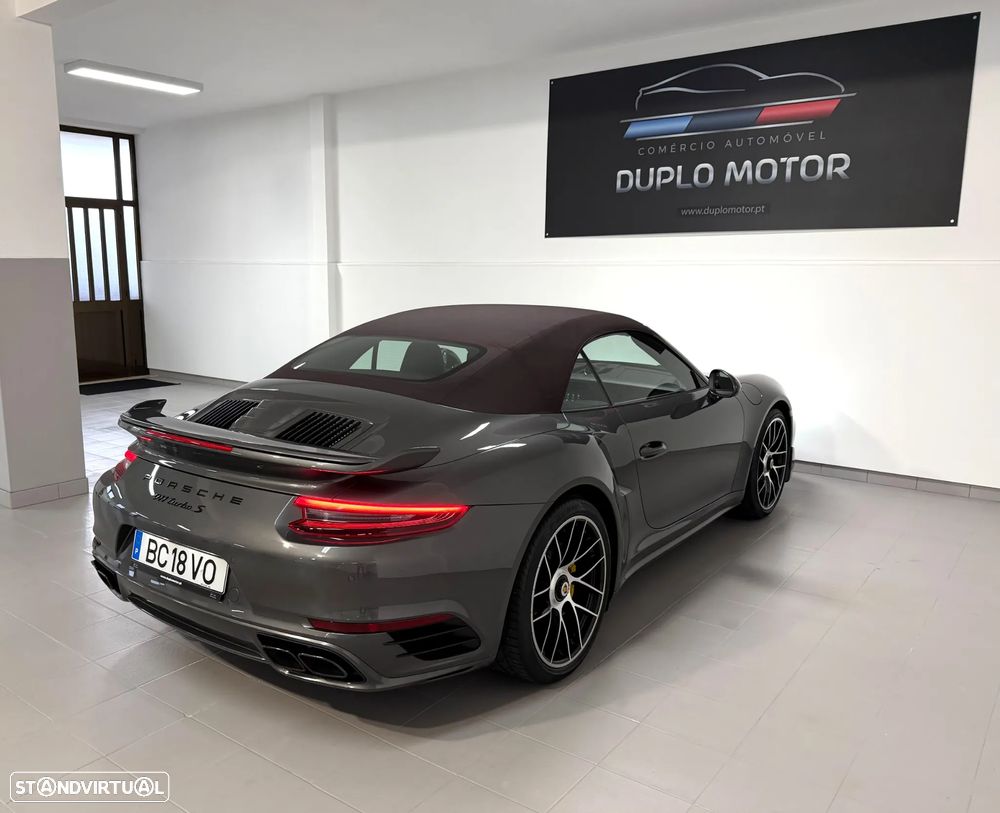 Porsche 911 (991) Turbo S - 9
