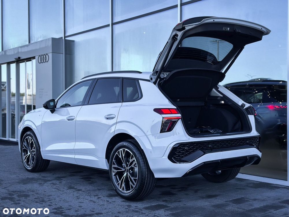 Audi Q3 - 12