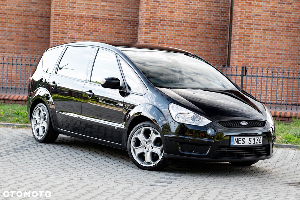 Ford S-Max 2.5 Titanium - 2