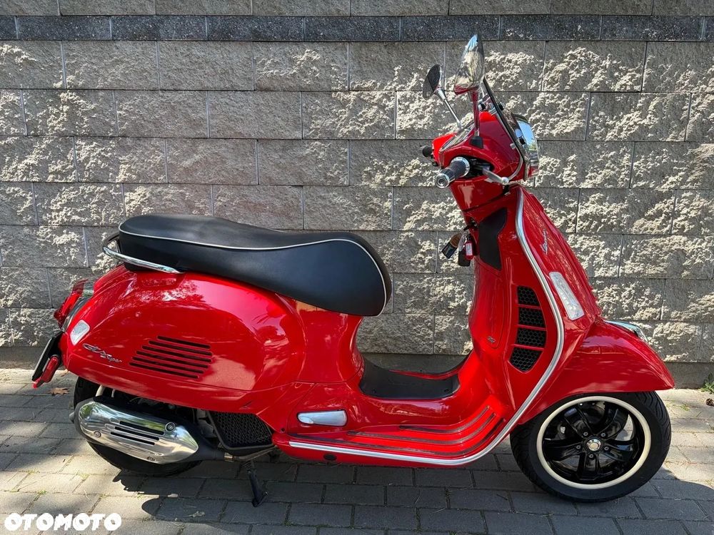 Vespa GTS - 23