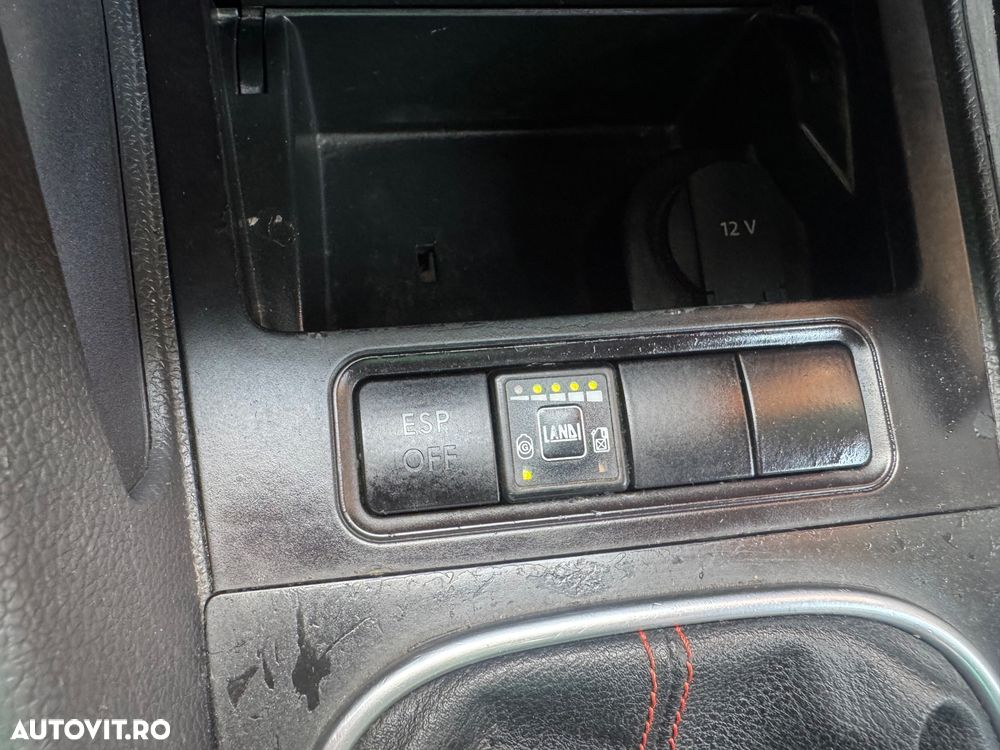 Volkswagen Golf 1.6 Goal - 22