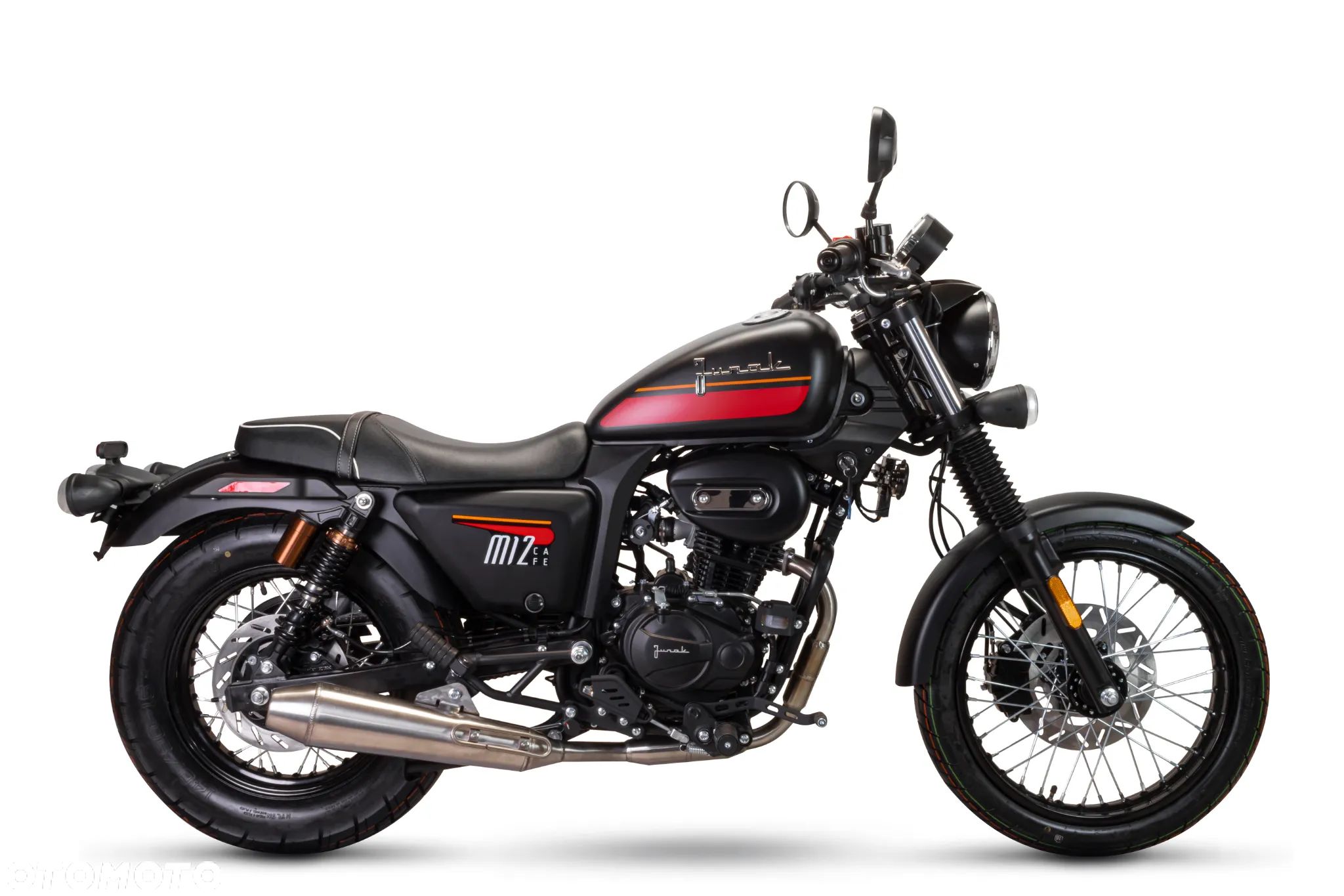 Junak M12 - 1