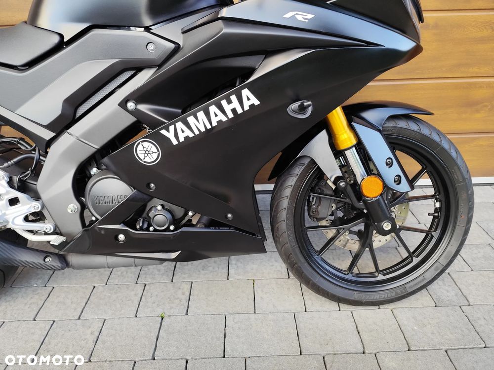 Yamaha YZF - 14