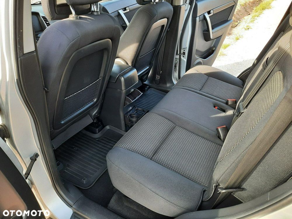 Chevrolet Captiva - 15