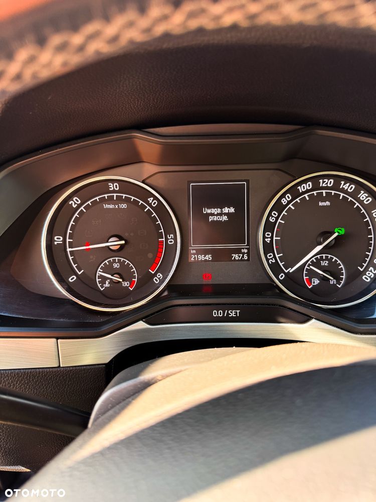 Skoda Superb 2.0 TDI Ambition DSG7 - 8