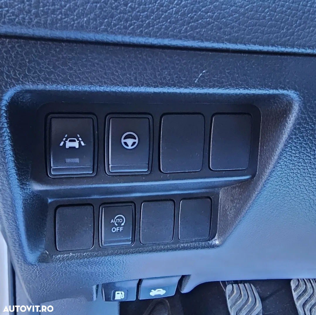 Nissan Qashqai 1.7 dCi TEKNA+ - 19