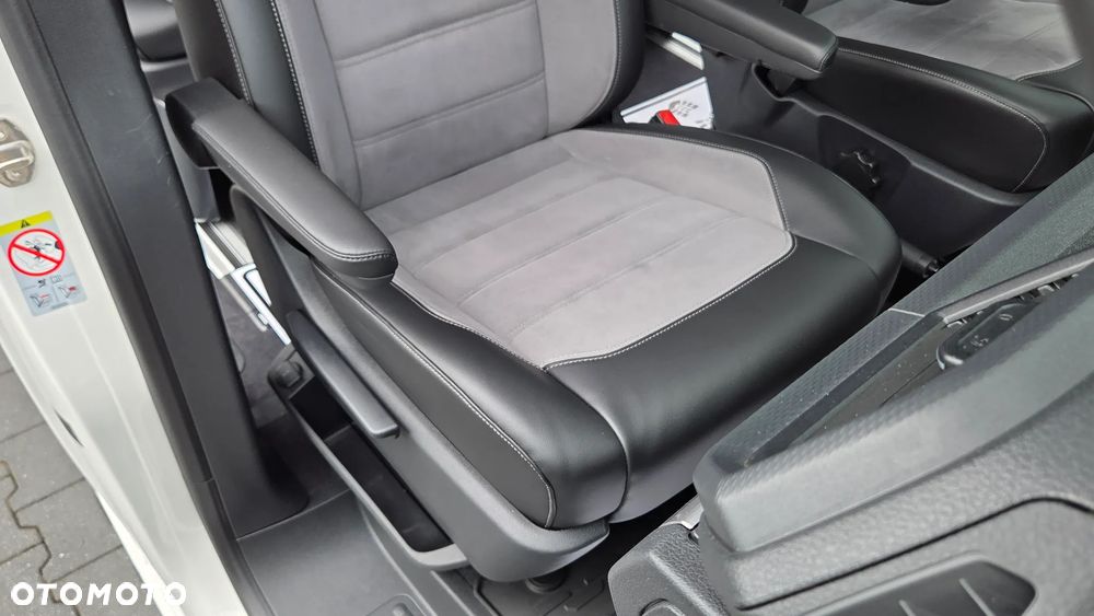 Volkswagen Multivan 2.0 TDI L1 Highline 4Motion DSG - 12