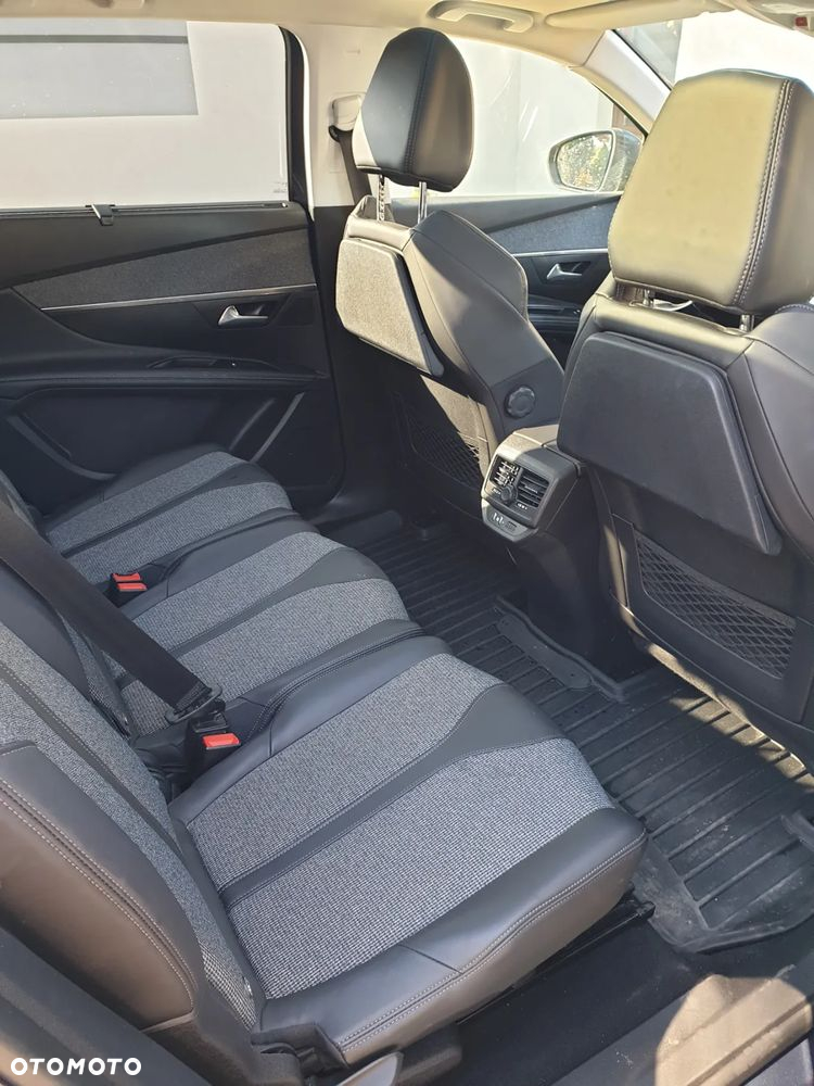 Peugeot 5008 1.5 BlueHDi Allure Pack S&S EAT8 - 11
