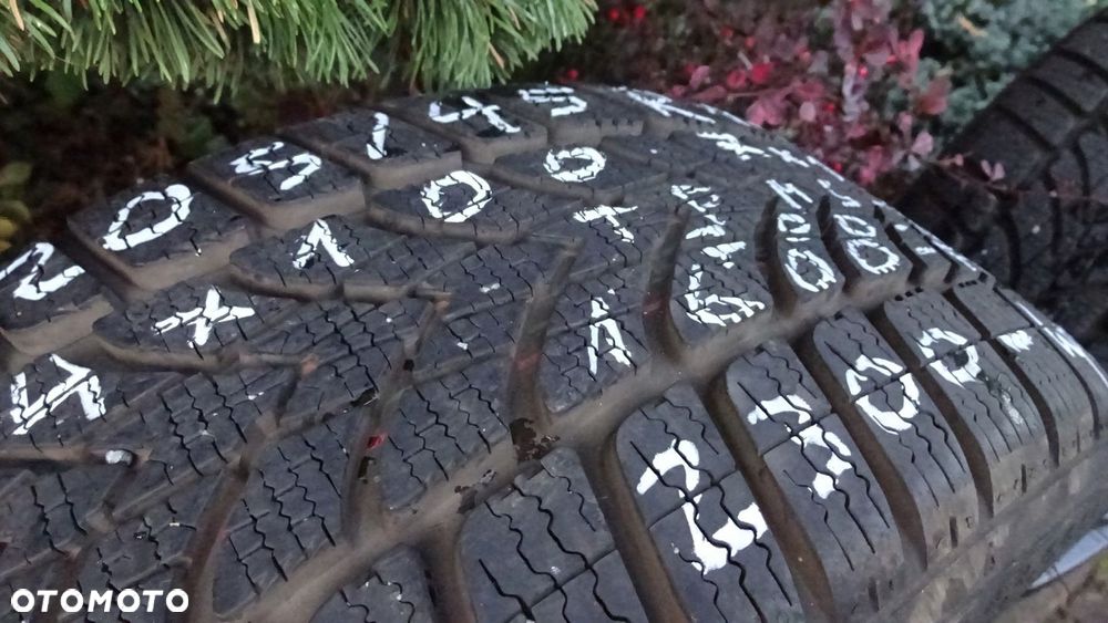 Koła zimowe 17 4x100 Hyundai KIA Mazda Suzuki ET35 205/45R17 RFT 7Jx17 - 5
